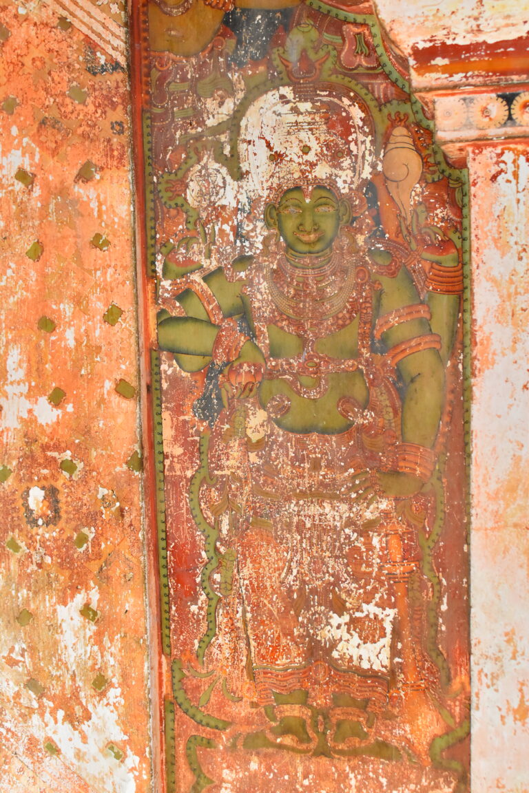 Kadavil Thrikkovil, KTK_P029 — Vishnu: detail view 2 of 2